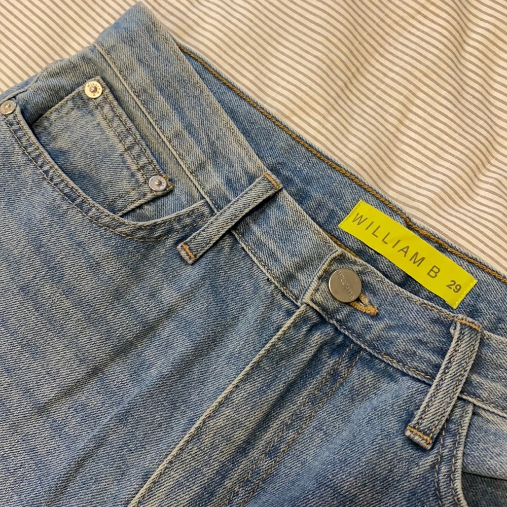 DEMIN JEANS